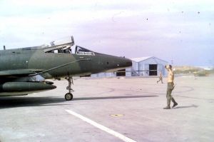 510th Fighter Squadron "Buzzards of Bien Hoa" 510th Fighter Squadron "Buzzards of Bien Hoa"
