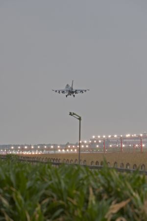 aviano june 05  2011 lucky15 f 16cm  92 3904 77thfs 20thfw  shaw afb  south carolina havy rain rtb